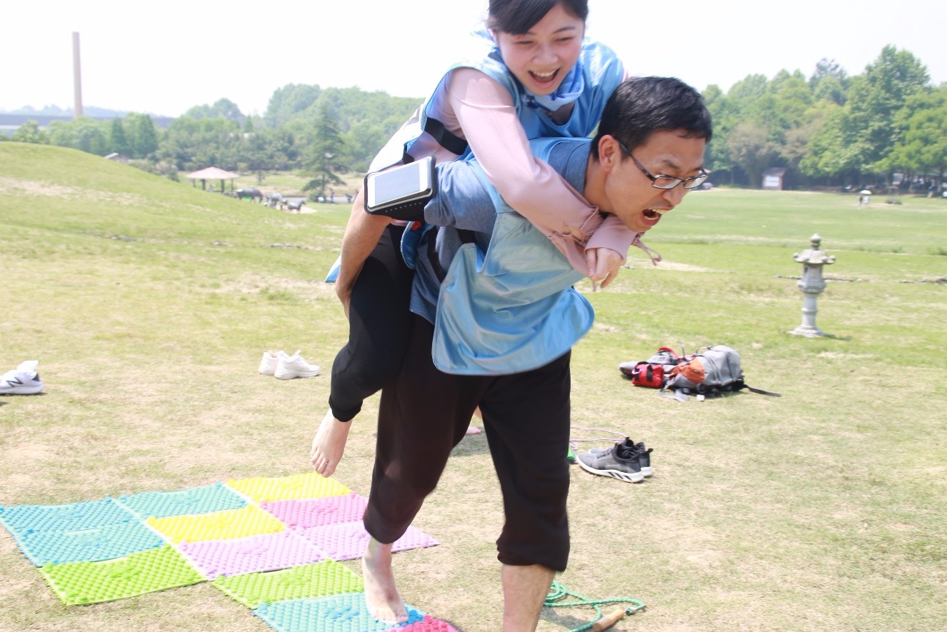 1525674138133110yfYB.jpg 1525674138133110yfYB.jpg